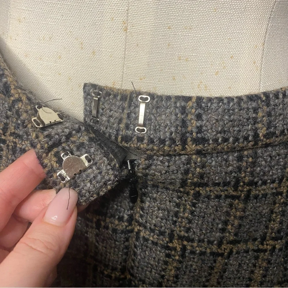 Pendleton Grey Wool Plaid Tan Black Grid Knee Length Midi Skirt size 12